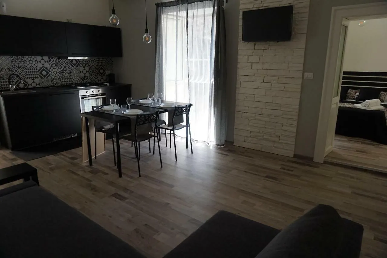 Bottai Apartment Syracuse 0*,